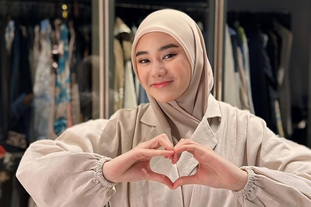 Perjalanan Spritual Clara Shinta: Didikan Kristen Kuat Berakhir Mualaf