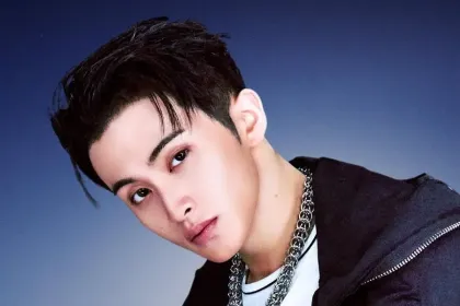 Mark Lee Resmi Cabut dari NCT dan SM Entertainment, Benarkah Ada Konflik Internal?