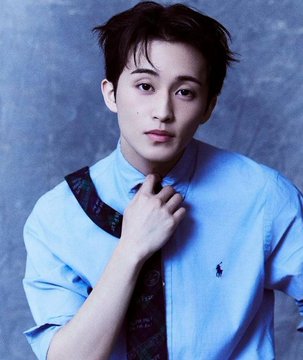 Ingin Jadi Pendeta? Narasi Keluarnya Mark Lee dari NCT Kian Liar