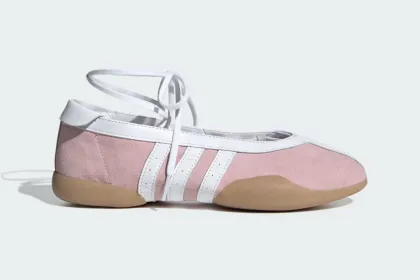 7 Ballet Sneakers Terbaik yang Cantik Sekaligus Nyaman Dipakai Seharian: Dari Adidas hingga Rockfish