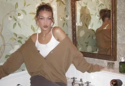 Nama Gigi dan Bella Hadid Muncul di Dokumen Epstein, Gigi Beri Klarifikasi