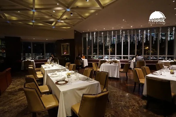 10 Restoran Romantis di Jakarta, Cocok Buat Dinner Bareng Pasangan