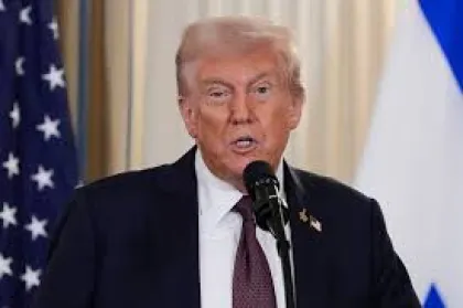 Jika Negosiasi Damai Gagal, Trump Ancam Iran dengan Perang Lebih Besar