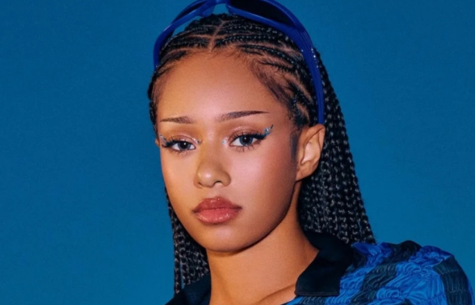 Manon Absen di Coachella, Isyarat Hengkang dari KATSEYE Makin Kuat?