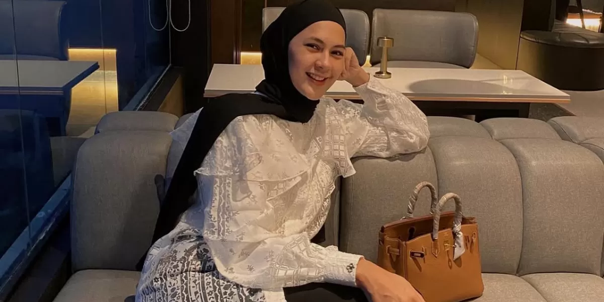 Fantastis! Deretan Artis Ini Koleksi Tas Hermes Birkin, Harganya Tembus Miliaran Rupiah
