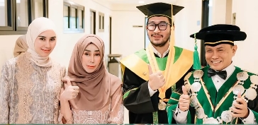 Bupati Bandung Barat Jeje Ritchie Ismail Baru Wisuda S1, Sarjana Dalam 2 Tahun