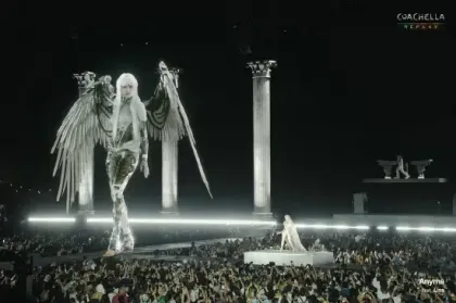 8 Momen Spektakuler Anyma & Lisa di Coachella 2026, Visual Futuristiknya Bikin Merinding