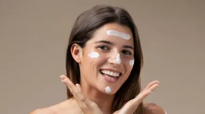 12 Sunscreen Andalan Usia 40+, Bye Flek Hitam dan Tanda Penuaan!