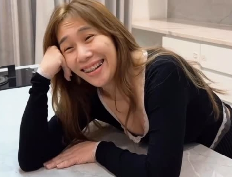 Disenggol Masa Lalu! Cherly Juno Bongkar Ulah Artis Sombong yang Ogah Diajak Foto