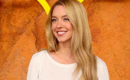 Kenapa Adegan Sydney Sweeney Hilang dari The Devil Wears Prada 2? 