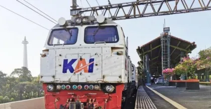 Jangan Asal Colok! Ini Daftar Alat Elektronik yang Boleh Dipakai di Stopkontak Kereta Api