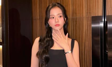 Jisoo Hapus Nama Kakak dari Kredit Drakor ‘Boyfriend on Demand’, Rela Rogoh Kocek Dalam!