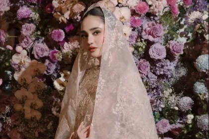 Kental Adat Jawa, Ini 6 Fakta Haru Siraman dan Pengajian El Rumi - Syifa Hadju