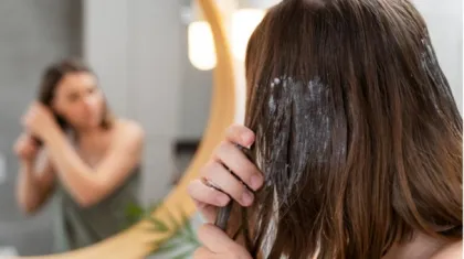 5 Masker Rambut dari Buah Ini Bikin Rambut Halus & Berkilau Tanpa ke Salon!