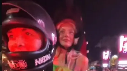 Momen Tak Terduga Miss Universe 2024 Naik Ojol di Bali Viral di Media Sosial