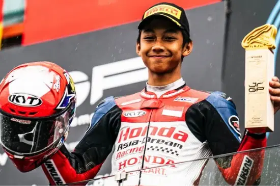 Start dari Posisi 17, Ini Profil Kiandra Ramadhipa yang Bikin Dunia Balap Heboh di Jerez 2026!