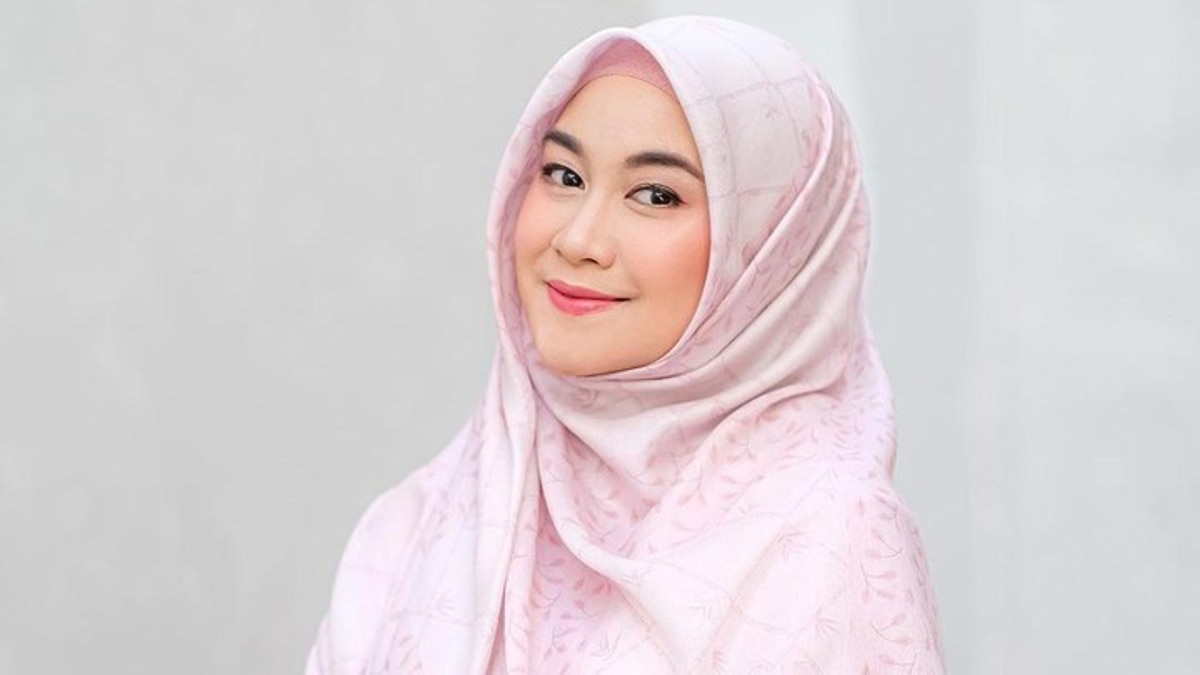 Rumah Anisa Rahma Ludes Terbakar, Tapi 3.500 Al-Quran Tetap Utuh! Warganet Merinding