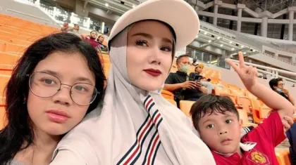 Ingat Lagi Cara Mulan Jameela Tutupi Kehamilan Shafeea, Pakai Cadar sampai Hilang dari Sorotan