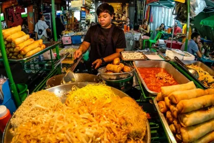 5 Kota Kuliner Paling Populer di 2026: Dari Tokyo hingga Naples, Surga Makan Traveler Dunia! 