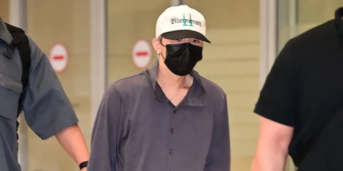 G-Dragon Kena Semprot Fans Global, Outfit di K-SPARK Diduga Bermuatan Rasis, Agensi Langsung Minta Maaf!