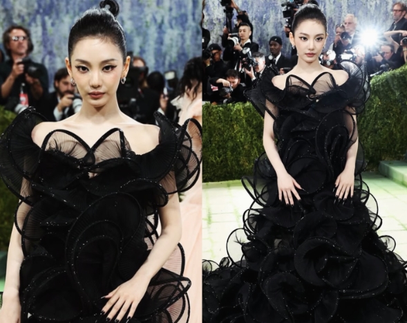 Pecah! Ningning aespa Tampil Ekstrem di Met Gala, Netizen: Ini Fashion atau Karya Seni?