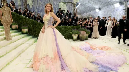 Blake Lively Kembali ke Met Gala 2026 di Tengah Kesepakatan Damai Gugatan ‘It Ends With Us’