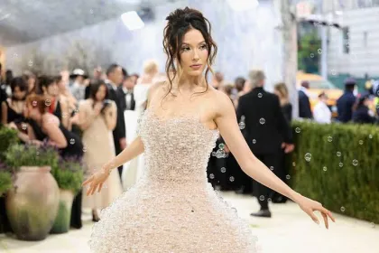 15.000 Gelembung Kaca, Eileen Gu Bikin Met Gala 2026 Serasa Dunia Fantasi