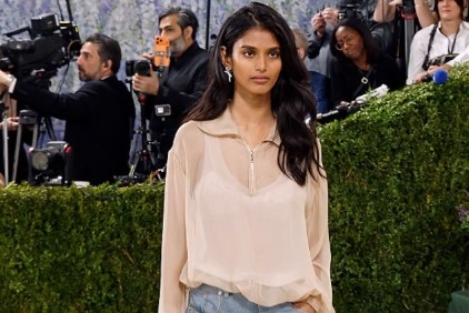 Dikira Pakai Jeans di Met Gala 2026, Outfit Bhavitha Mandava Ternyata Terbuat dari Sutra dengan Pengerjaan 250 Jam