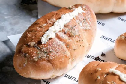 9 Rekomendasi Salt Bread di Jakarta yang Lagi Hits, Ada yang Harganya Cuma Rp12 Ribuan