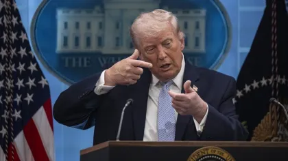 Tak Terima Kesepakatan, Trump Ancam Bombardir Iran Lebih Intensif