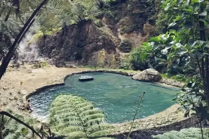 10 Destinasi Wisata Populer di Ciwidey dengan Panorama Alam Menawan