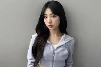 Yeojin Eks LOONA Bikin Fans Khawatir, Ungkap Berat Badan Cuma 33 Kilogram