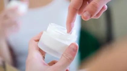 BPOM Tarik 11 Skincare dan Makeup, Ini Kandungan Berbahayanya