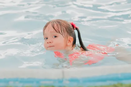 7 Manfaat Berenang untuk Anak di Masa Pertumbuhan: Dari Melatih Otot hingga Membantu Tinggi Badan Optimal