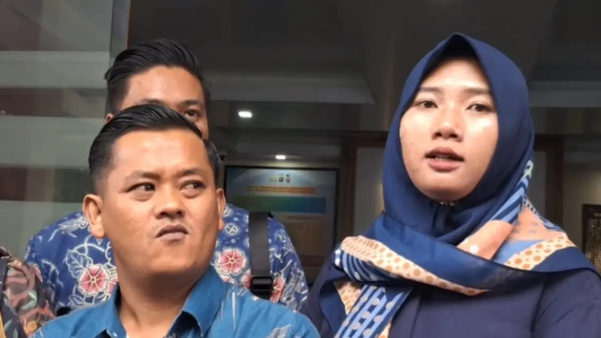 Dituding Pakai Baju Anak Erin dan Rekam Diam-Diam, Mantan ART Andre Taulany Naik Pitam: “Saya Berani Disumpah!”