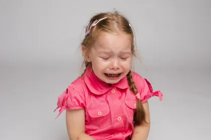 5 Hal yang Tidak Boleh Dilakukan Saat Anak Tantrum: Salah Satunya Jangan Dibentak