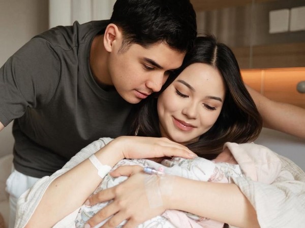 Makna Mendalam Bayi Alyssa Daguise dan Al Ghazali, Arti Soleil Zephora Ghazali Disebut Secantik Putri Kerajaan!