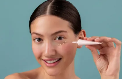 5 Rekomendasi Concealer Ampuh untuk Cover Noda Wajah Maksimal, Bikin Makeup Flawless tanpa Cakey!