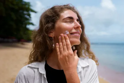 Viral Sunscreen Palsu Ber-SPF Rendah, Kenali Ciri dan Bahayanya yang Bisa Picu Kanker Kulit!