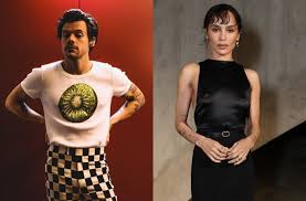 Zoe Kravitz Dampingi Harry Styles di Tur Dunia, Rumor Tunangan Kian Menguat
