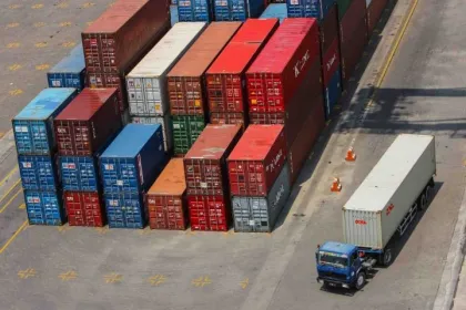 Krisis Selat Hormuz, Angkutan Kargo Mulai Beralih ke Jalur Darat