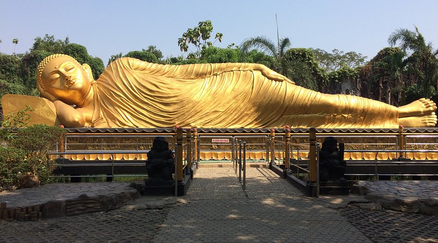 7 Wisata Religi Buddha dengan Arsitektur Megah dan Menenangkan