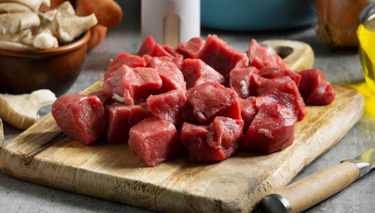 Rahasia Mengolah Daging Kurban agar Empuk, Lembut, dan Juicy