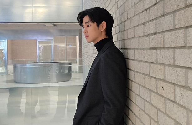 Akankah Kim Soo Hyun Segera Comeback? Kuasa Hukum Beri Jawaban