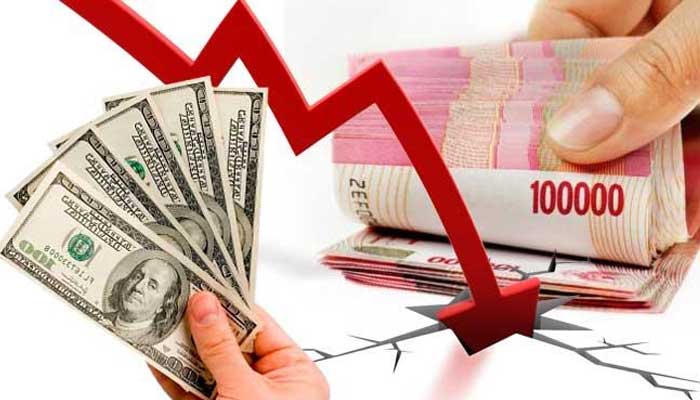 Seluruh Beban Inflasi dan Lonjakan Harga Energi Bertumpu pada Rupiah