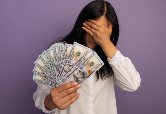 Rupiah Melemah, Ini Dampak Paling Terasa Bagi Ibu Rumah Tangga
