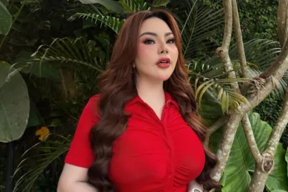 Ikut Campur Konflik Ruben Onsu-Sarwendah, Lisa Mariana Sindir SW: Kalau Emang Syong Kenapa Bertahan Belasan Tahun?