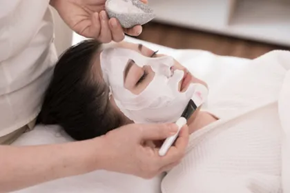 Viral Klinik Kecantikan Kor...