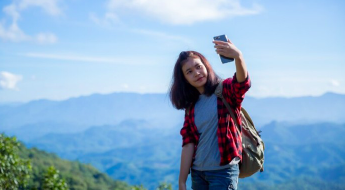 5 Tips Solo Traveling untuk Perempuan Pemula, Biar Liburan Aman dan Lebih Nyaman