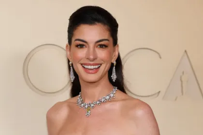 Anne Hathaway Pernah Hampir...